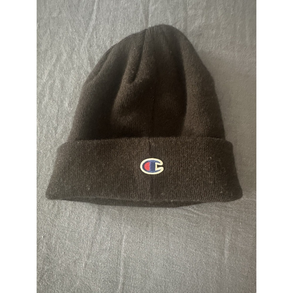 Champion Men's Winter Knitted Beanie Hat Black Embroidered Logo Casual Acrylic